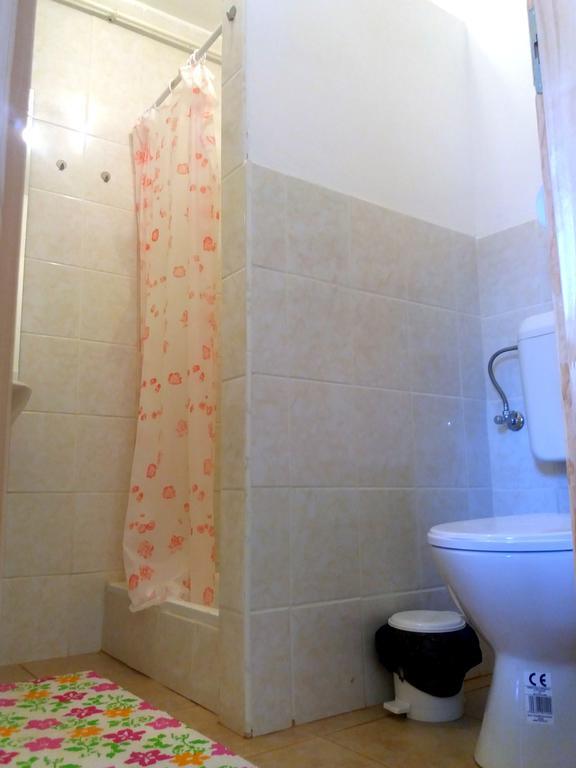 Hotel Julia Vendeghaz Sarrod Zewnętrze zdjęcie